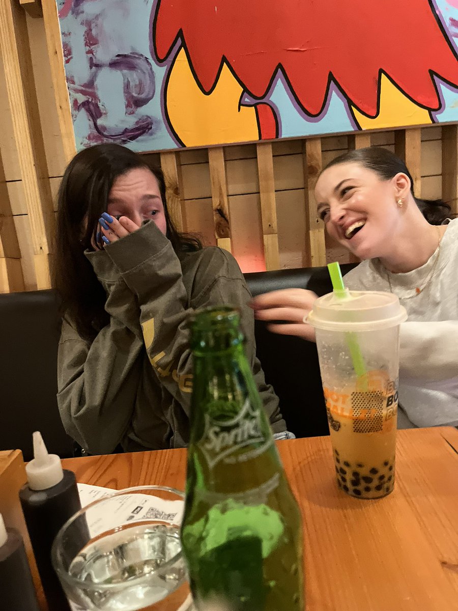 autumnamess's tweet photo. Have you ever seen someone more scared of boba than lauren? https://t.co/ueE85rTb6X