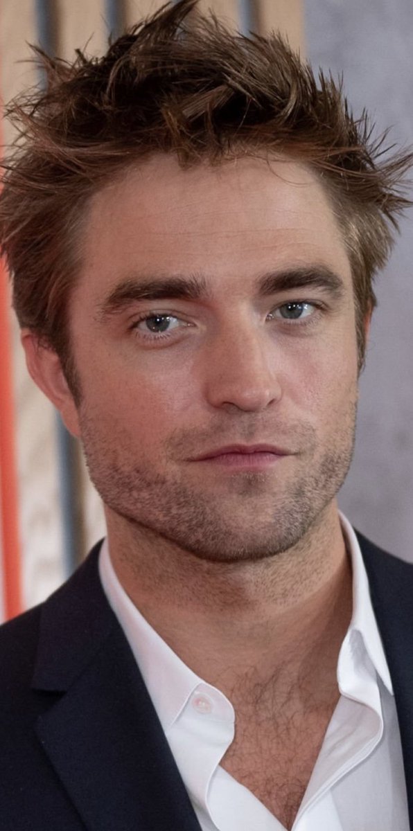 inquisiki's tweet photo. Robert Pattinson looked like he would had the role to portray Quentin Collins for another Dark Shadows remake movie/series.
#darkshadows #quentincollins #RobertPattinson https://t.co/gIajhLRbV7
