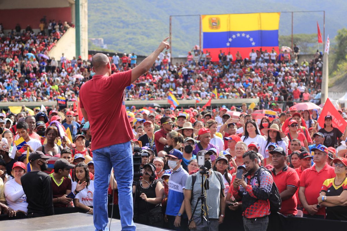 Nicolás Maduro tweet media