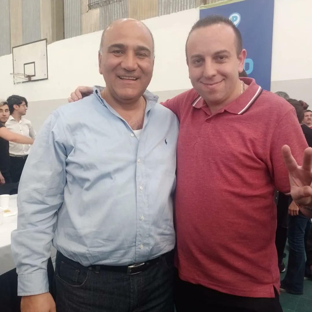 Ayer al medidia se realizó la peña de la militancia del NEP, junto a el compañero Juan Manzur, dirigentes del espacio y el vice jefe de gabinete nacional Juan Manuel Olmos  ✌️