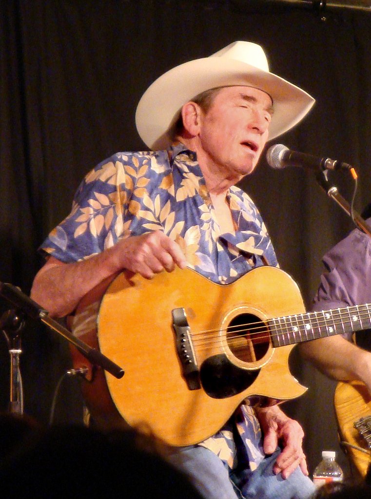 Happy 89th Birthday to Canadian music legend Ian Tyson. 