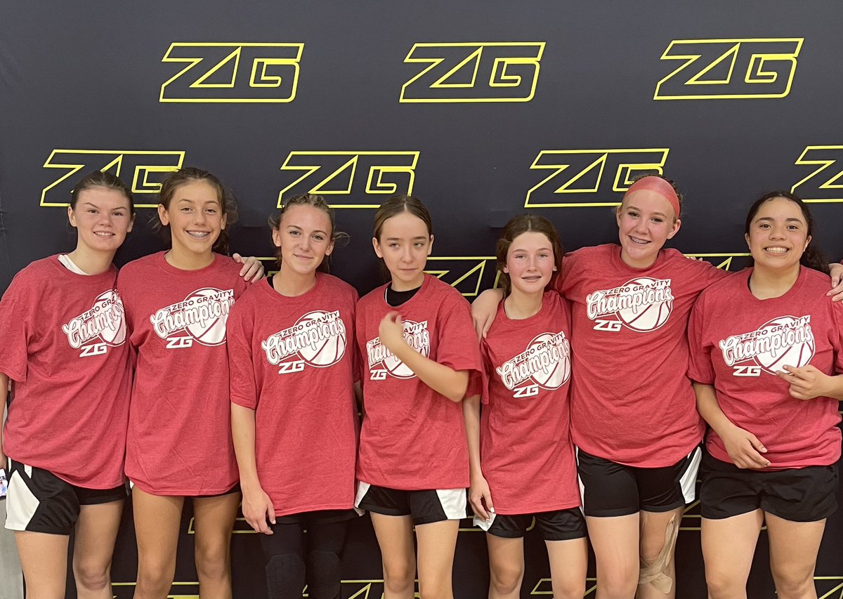 zg_newengland's tweet photo. Mass Shamrocks 8th grade girls take home our #ZGBeast title today! https://t.co/vdDdusoXeV