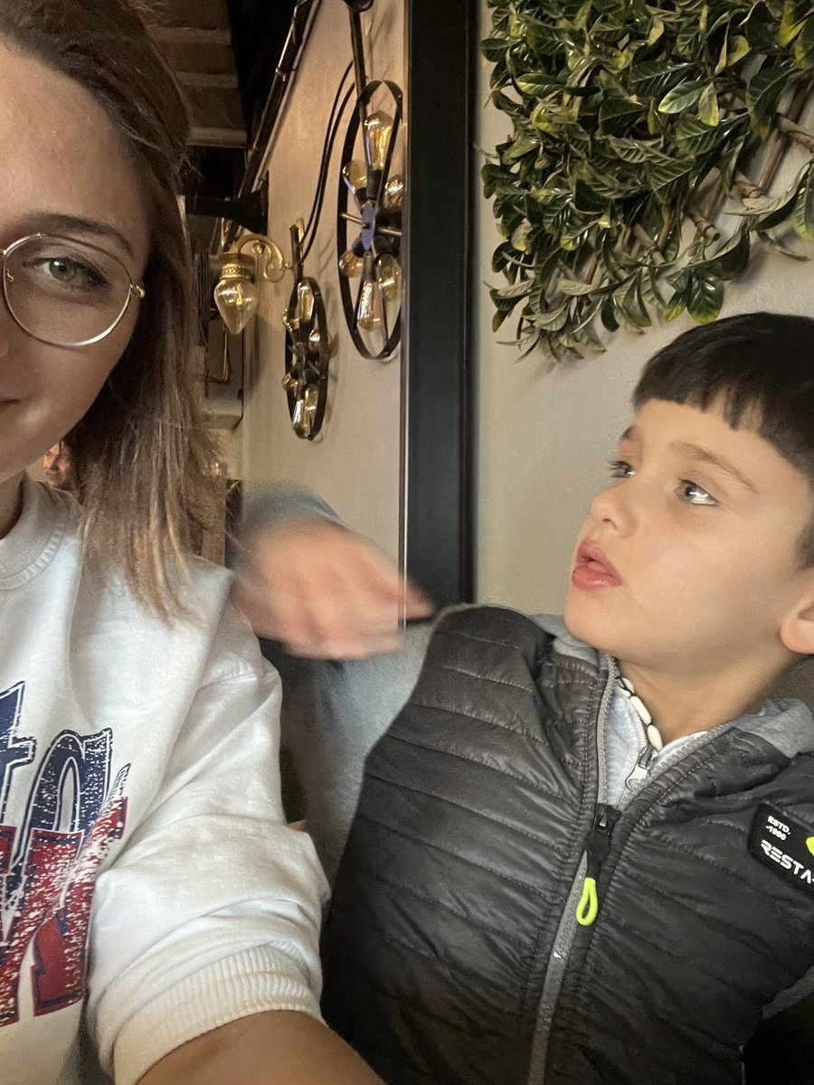 OtizminElif's tweet photo. Evlatlarınız gurur İLE baksın istiyorsanız ,mücadele edin bugün olmazsa yarın ,ama mutlaka hakları teslim edilecek .her türlü gasp a Karşı tek cümle #özelçocuklarötelenmesin https://t.co/0D9uf8j57z