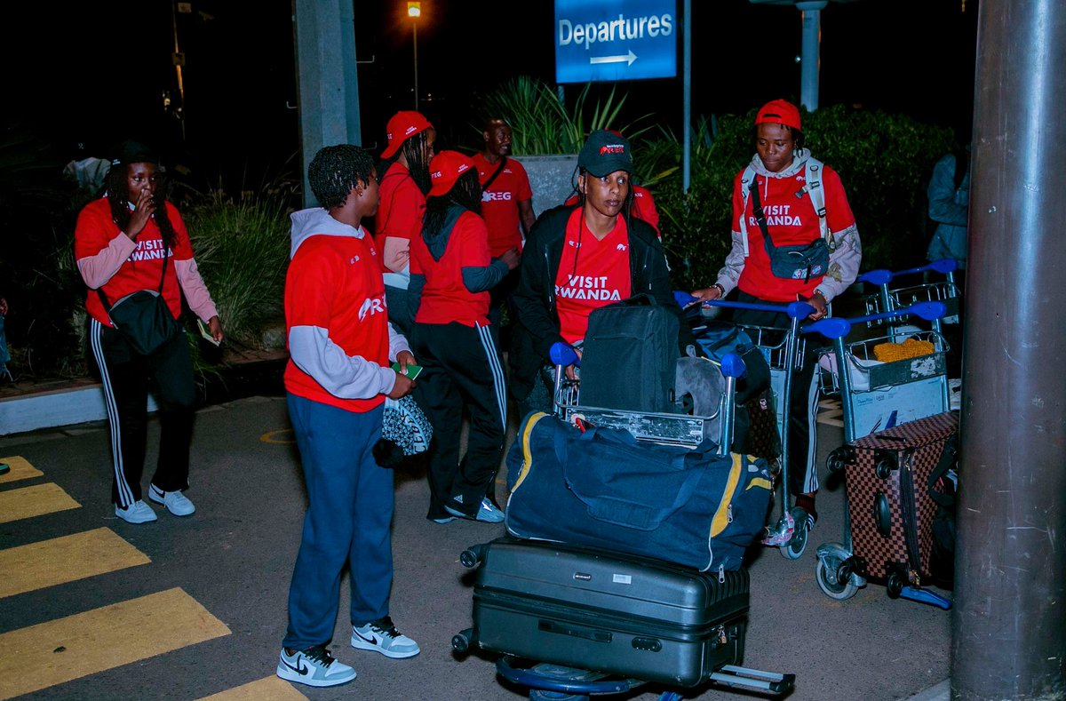 regwomenbbc's tweet photo. Tonight our #REG Women BBC is departing for Dar es Salam to compete in Zone 5 Championship.
#REG-WBBC is in Group C together with defending Champions #KPA of Kenya & Young Sisters of Burundi.
@Rwanda_Sports
@reg_rwanda
@ferwabaRW
@visitrwanda_now
@basketball255tz
#RwOT https://t.co/SAaIzzfx1R