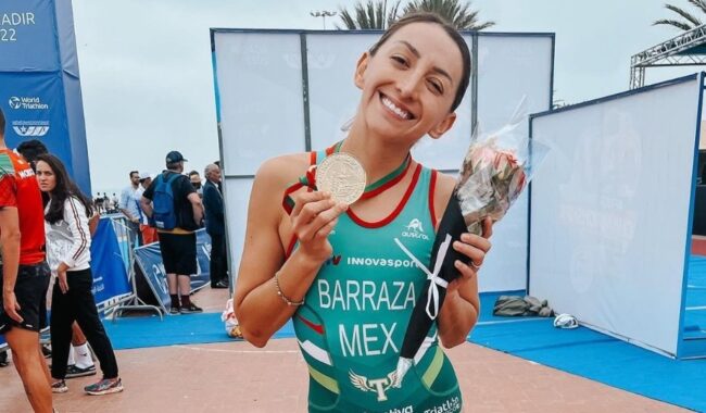 Sergio_Spinoza's tweet photo. Aquí mi nota para @TitanSportsMx, sobre la mexicana Adriana Barraza / @adriiBarraza quién sorprendió al mundo después de conquistar el bronce dentro del Campeonato Africano de Triatlón, en una auténtica proeza para el deporte nacional.
↙️↙️↙️↙️↙️↙️↙️↙️↙️
https://t.co/iqifxEXcfY https://t.co/28q8BY5sa7