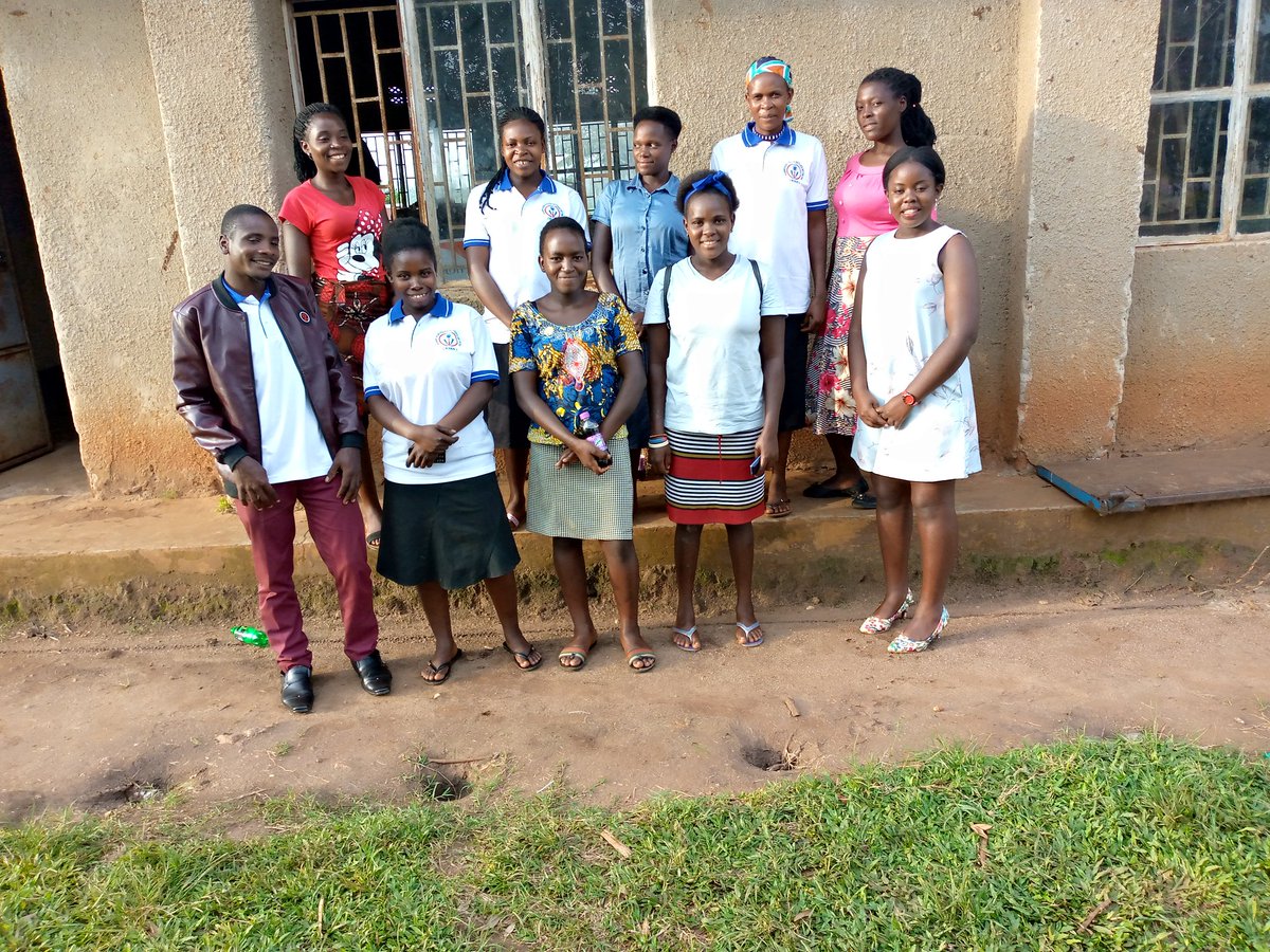 Yesterday <a href="/kamwenge_Actors/">KAMWENGE YOUTH ACTORS NETWORK</a> got a chance of meeting girls who got married at an early Age( 16,15,17,18) Sharing challenges and problems they are facing . And finding the way forward <a href="/RobinahR/">Robinah</a> <a href="/NPOscarTheManW1/">N.P. Oscar, The Man With A Vision</a> <a href="/GorettKomurembe/">Gorett Komurembe - #WithHer</a> <a href="/coact1325/">Coalition for Action on 1325</a>