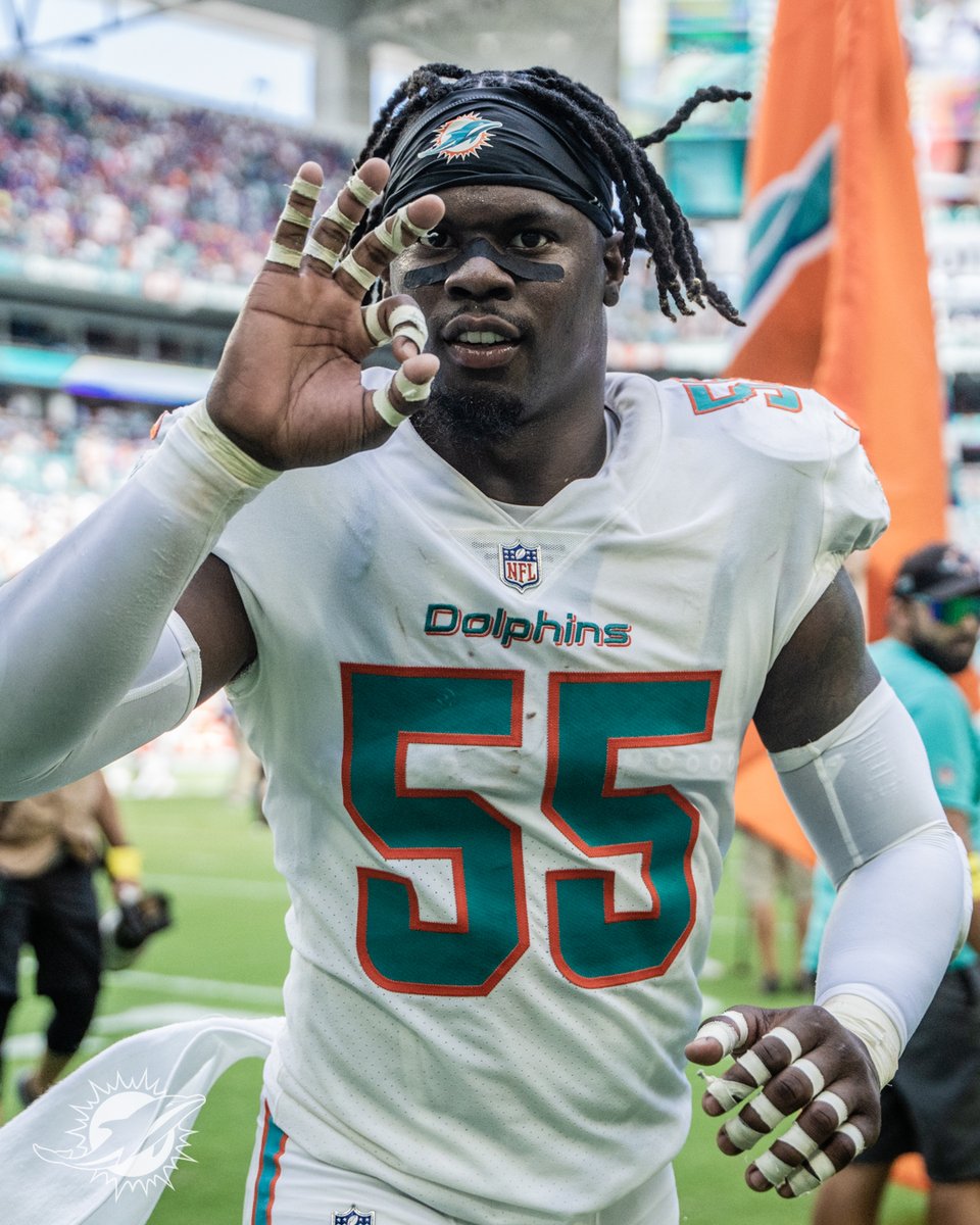 MiamiDolphins's tweet image. 3️⃣-0️⃣

#FinsUp x @Lastname_Baker