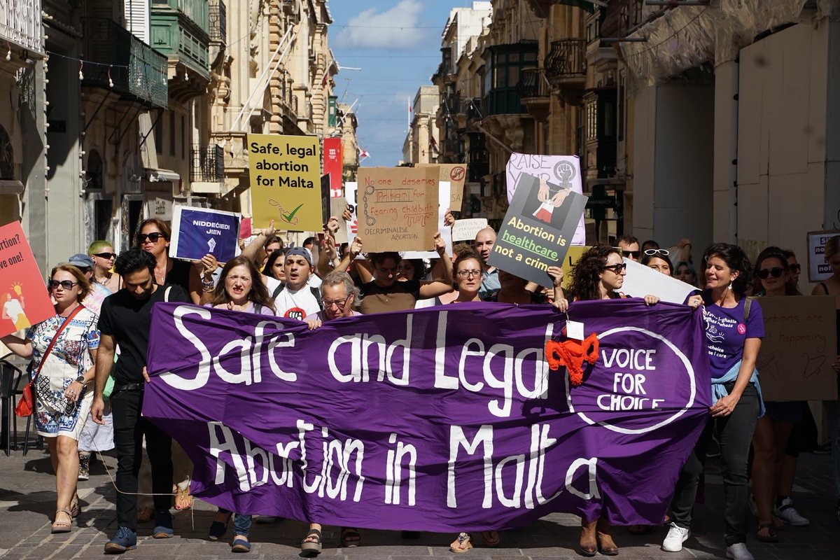 Today was #Malta’s second rally for choice, and the for the first time a pro-choice march went through the main streets of #Valletta. A historic moment in the fight for repro rights.