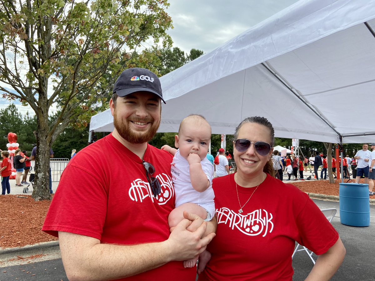 qualitygirl15's tweet photo. Beautiful day for the #TriangleHeartWalk. Thank you to Team InterAction and Friends for raising $12,373 and coming out to walk with us! #LifeIsWhy #LexisNexisCares https://t.co/PQD25l0Nsy