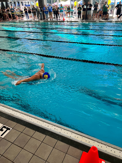 🚨8th grader Sadie Averitt dropped 2.26s for a PR in the 200yd Individual Medley at the Socastee Invitational 👏