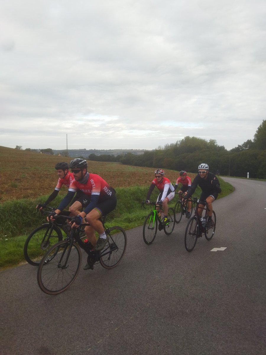 CLUB TEAM ARKEA tweet media