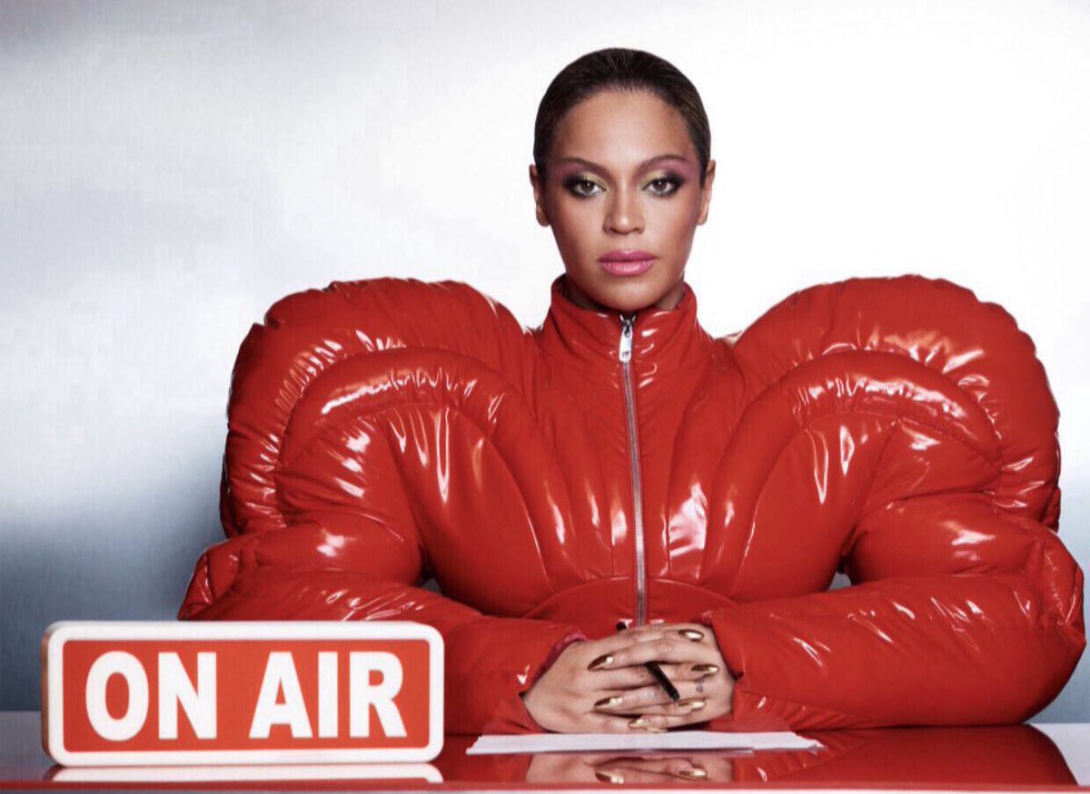 WE ARE LIVE, JOIN NOW🪩

share.stationhead.com/VKvYFgMmkOM

#RENAISSANCE #BEYONCE #CUFFITSEASON