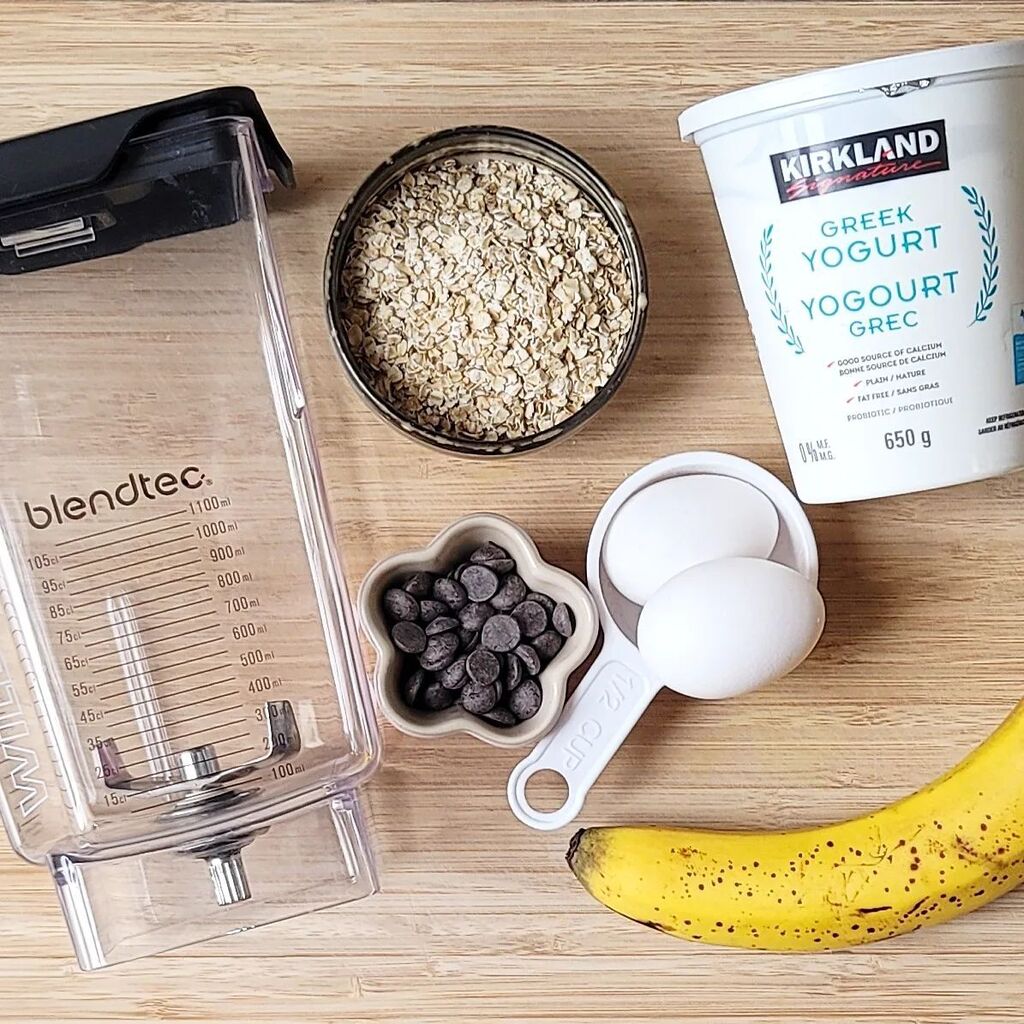lokyee's tweet photo. I tend to gravitate towards trusted recipes that worked for me in the past but sometimes I like to venture out of the comfort zone and try new things.  Today I decided to try a Greek yogurt oat pancake recipe. I don't stock oat flour at home since I have… https://t.co/hXD8lzGMjh https://t.co/9ynA4axDSf