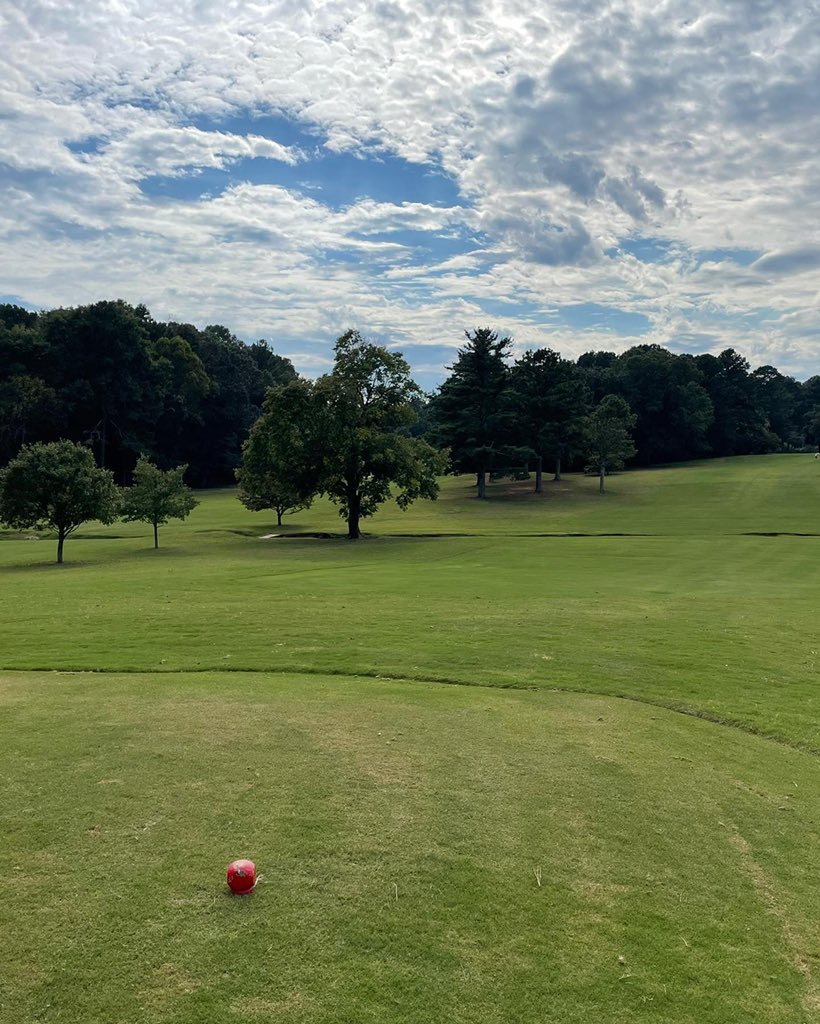 Shaunya_Chavis's tweet photo. So when vitamin D is ordered and your ⛳️ League Sisters invite you to play, you just do what you gotta do! Thanks for the fellowship Karen Bass &amp; Tjuan Dogan #GolfGALS #golf @Golf_GALS @BlackGirlsGolf https://t.co/PyTTDLh0hP
