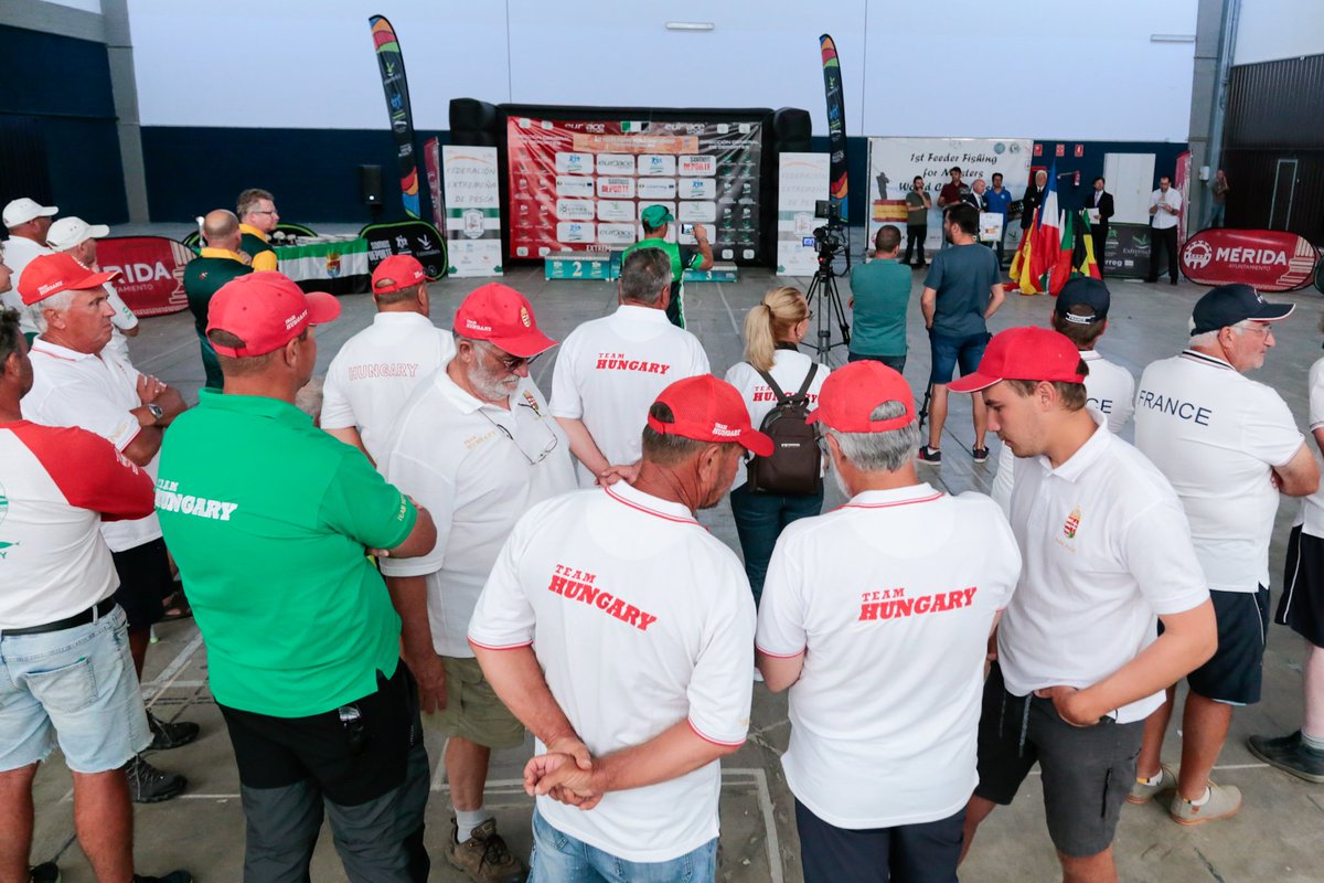 🐟 El delegado de deportes <a href="/felipegonmar/">Felipe González</a> asiste, en IFEME, a la entrega de trofeos del Campeonato del Mundo Agua-dulce Cebador Master <a href="/FEPyC/">FEPyC</a> <a href="/DeExtremena/">Fedexpesca</a>