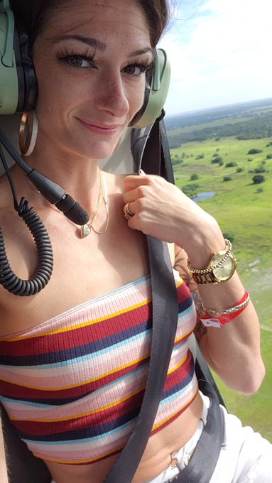 So I got to fly on a chopper today! Wanna see me flash my tits on the ride? https://t.co/U8hnDfIQ4a https://t<a href="/tag/bg"class="tags"><span>#bg</span></a><a href="/tag/amatuercouple"class="tags"><span>#amatuercouple</span></a>