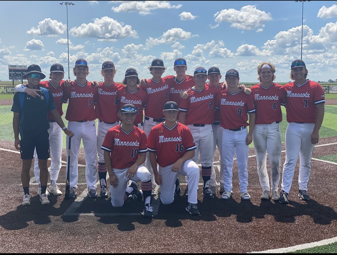 Andrew Betcher (홍남호) tweet media