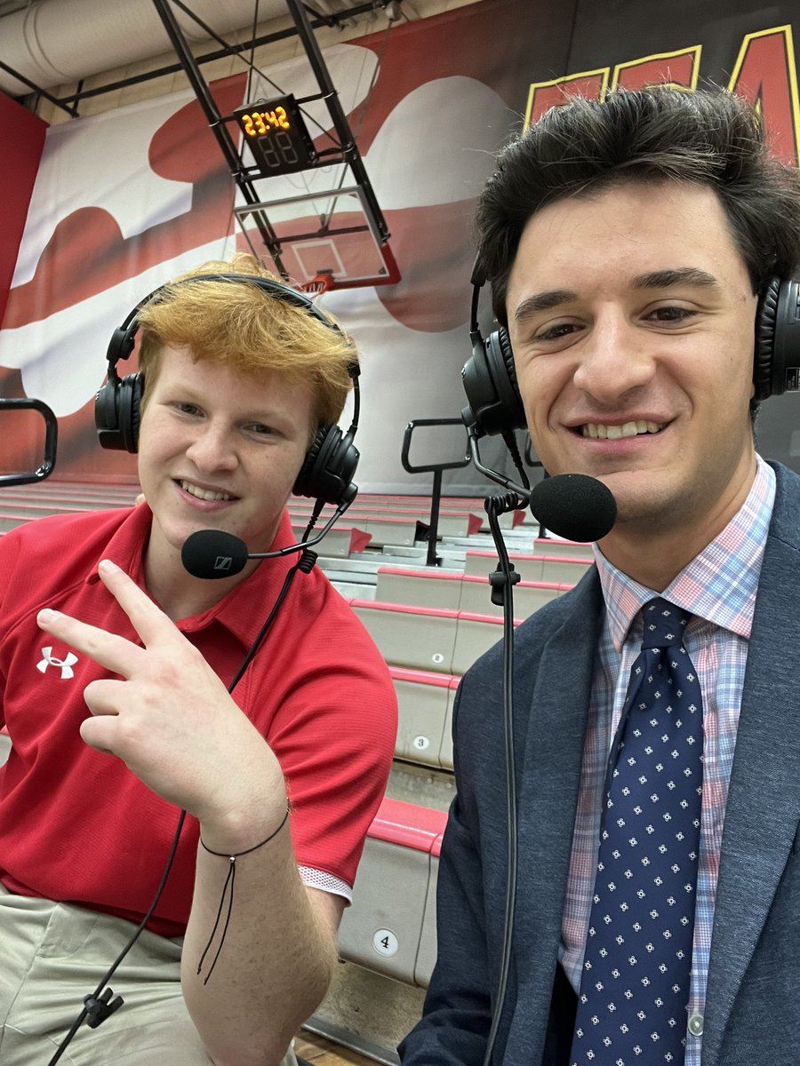 shane_connuck's tweet photo. Happy Sunday from the Pav!

@TerpsVolleyball (9-4) looks to bounce back after dropping its Big Ten opener at Illinois on Friday. @IndianaVB (7-6) is in town for a matinee.

For the second time this weekend, @benstrobermedia and I have the call on @BigTenPlus! https://t.co/iEKTJq4CVy