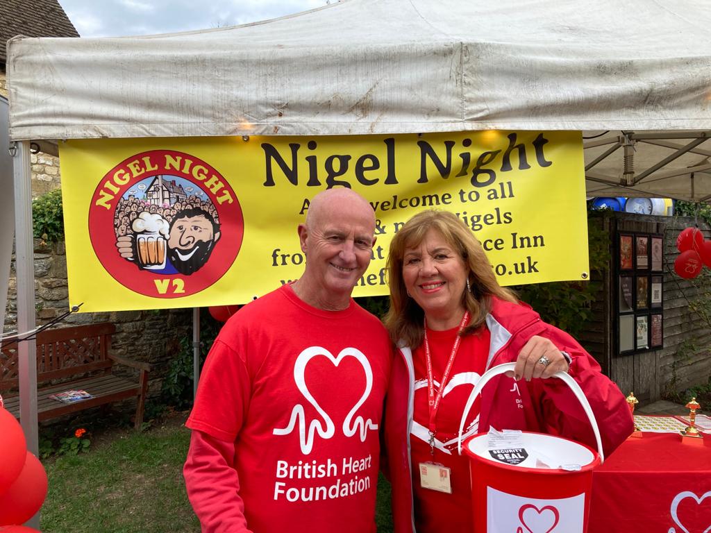 karen57heart's tweet photo. The start of a great afternoon and evening @TheFleeceInn - some fabulous Nigels' and non- Nigels' - thank you all for your generous donations @TheBHF #charity #Nigelnight #research #morrisdancers https://t.co/juUWTh2d0E