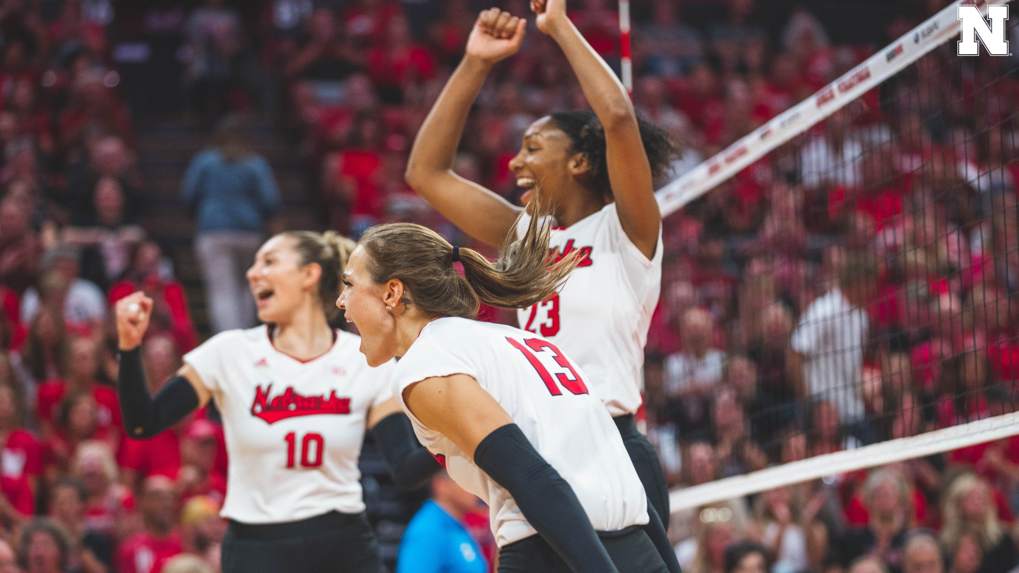 Husker Volleyball On Twitter frames From Last Night s Thriller Https husker-volleyball-on-twitter-frames-from-last-night-s-thriller-https
