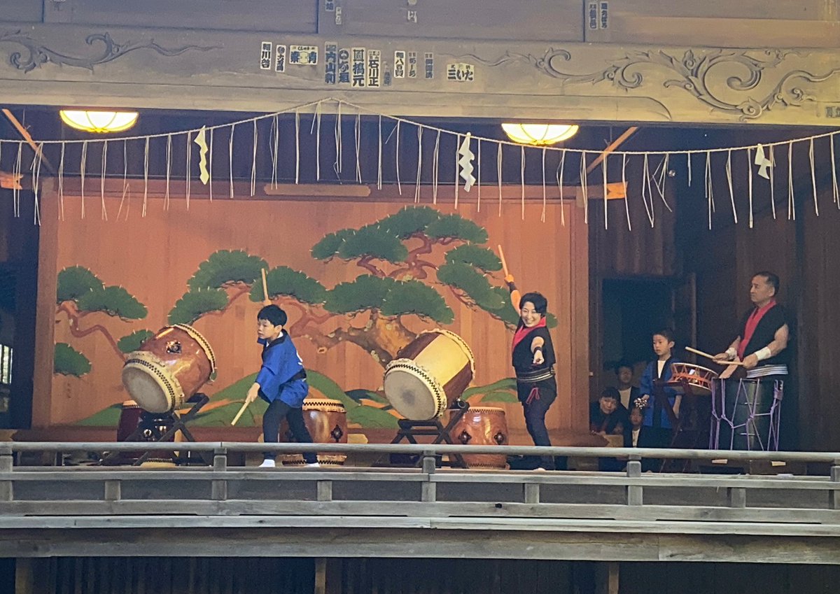 nimumasa26's tweet photo. ♦奉納演奏♦
2022年9/25、ときわ台天祖神社さまにて奉納演奏をさせて頂き、宮司さんを始め関係者各位の皆様、どうも有難う御座いました❗感謝感謝感謝。また、出演者の方々・親御さん、大変お疲れ様でした。♥4歳児♥デビューさせました
#ときわ台天祖神社　
#奉納演奏 https://t.co/ZOO8zxq7Iy