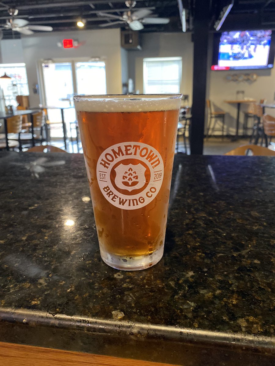 htbrewco's tweet photo. Going to enjoy the Oktoberfest &amp; NFL Sunday Ticket at the Preston Hwy @crafthousepizza_! 
 
#sundayfunday
#goodpeoplegoodbrews https://t.co/wQt92sMP50