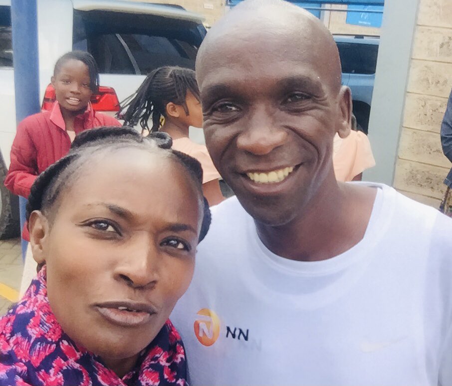 LydiahNyairabu's tweet photo. A big win to Kenyans and we are so proud of you #King-Choge.
from inka fm radio station together with myself #Kangina and my big team
#InkafmKids we say, #Congratulations to you Eliud Kipchoge. you are a true definition of #Nohumanslimited.
#alfredmutua #Atwoli #audioleak https://t.co/prrNCJONTL