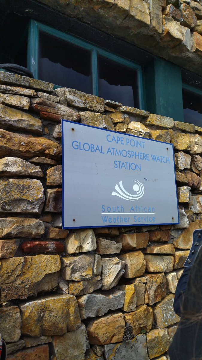 SOLAS_IPO's tweet photo. #SOLAS_ECSD22 excursion to Cape Point visiting Cape Point Global Atmosphere Watch Station. ECS networking event at the SOLAS Open Science Conference 2022. #SOLAS_OSC2022 @Xokashe @DrAsmita_Singh @flyraq @DeschepperInge @dr_rapolaki @CapeTownCB @Wesgro #WhereMeetingsMatter https://t.co/xuRtakfINk