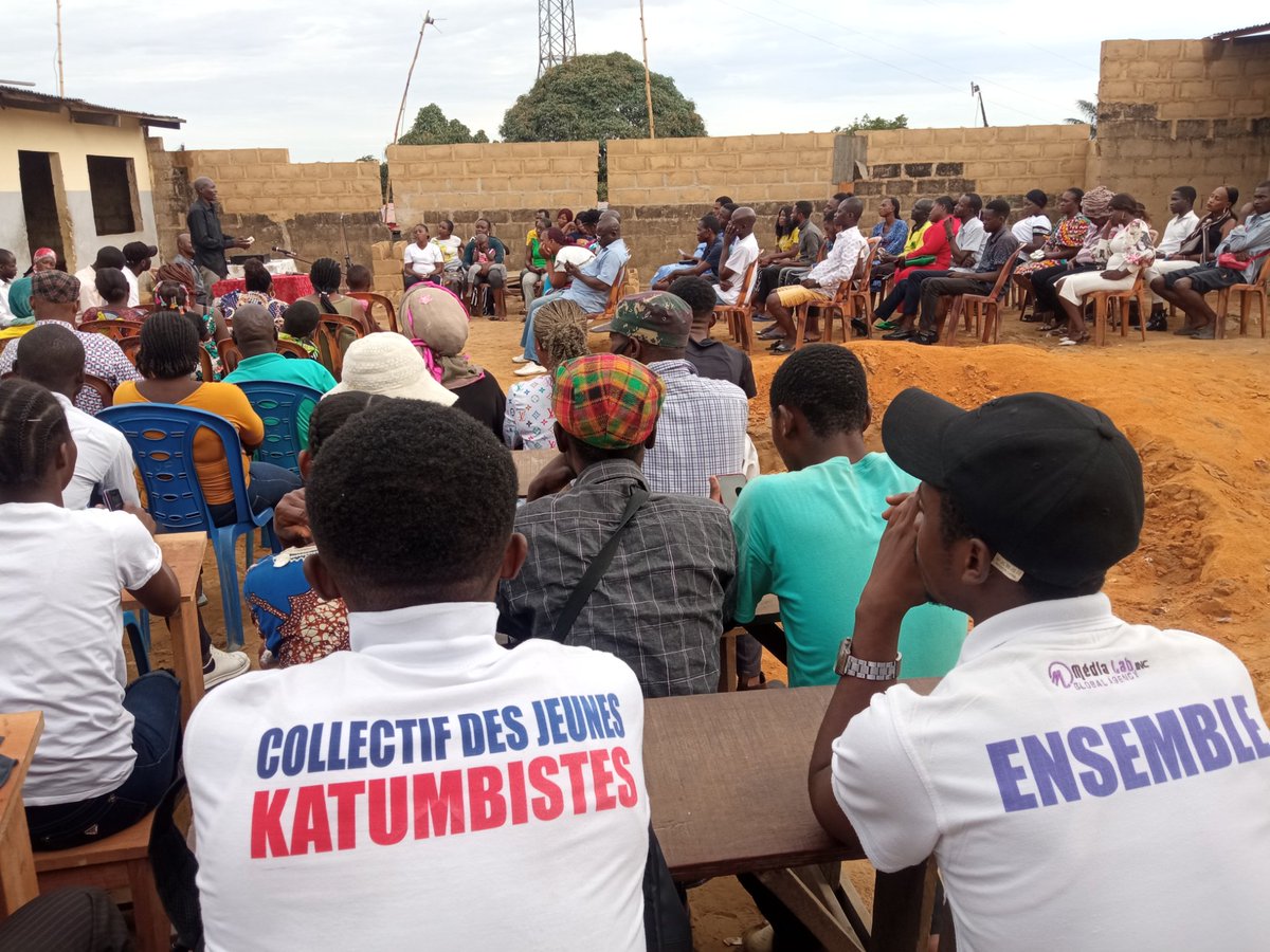 noka_narcisse's tweet photo. #Marche de santé,
Une réunion de préparation organisée par le collectif des jeunes katumbistes #COJEKA structure partenaire de @Ensemble_MK de président @moise_katumbi la marche aura lieu samedi 1octobre 2022 à Kinshasa @bolengetenge @KisindeJesus @KhillerMubambe @kharenkhiller6 https://t.co/WMNRFriHjX