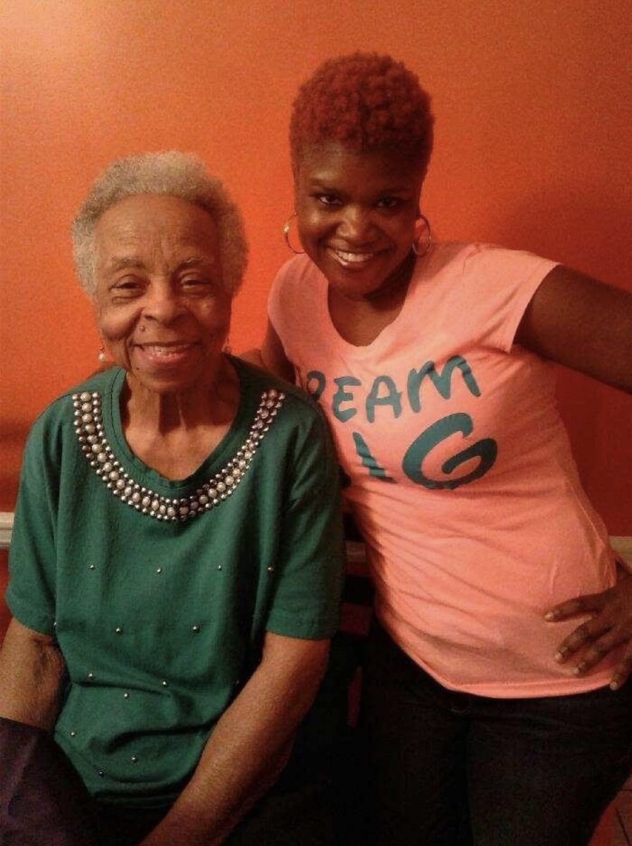 KeshaMuhammad3's tweet photo. Most days I #diditforme but today I #diditforher! Starting the week with my Bigmama’s vibes! https://t.co/6Q0wmSxsUq