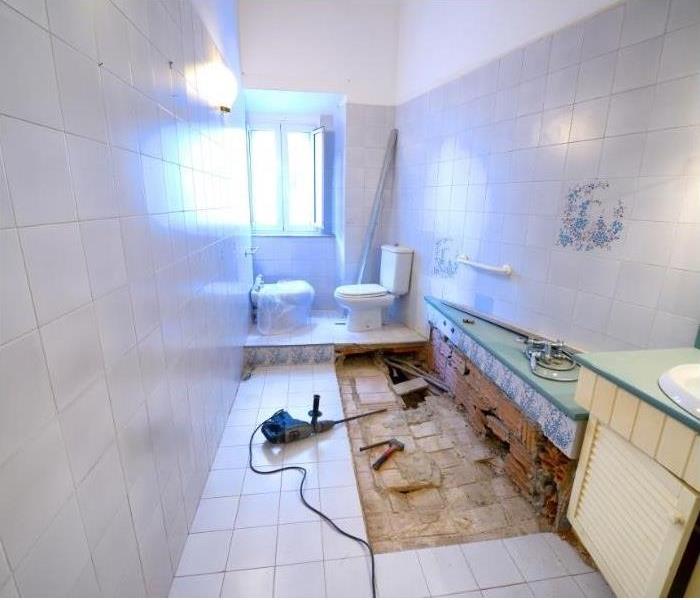 SERVPROEPhoenix's tweet photo. Can Remodeling Lead to Water Damage in Your House? https://t.co/NlU7YQVKWK #SERVPRO #SERVPROofEastPhoenix #restorationservices #damageremediation https://t.co/sWAg72wvjS