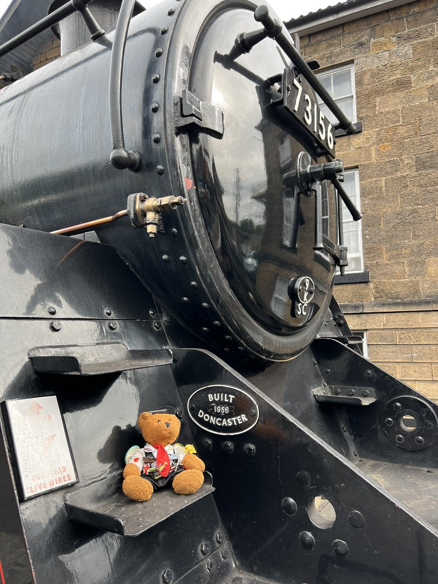 Today I took my new friend to @nymr to see the steam gala what a fab day we had again!! And we sat on lots of engines again but we saw the star of the show we do hope to see some friends soon @GresleyDragon @railwaybear @TourGuideTed @MrTimDunn #Choo #Choo #railway #gala