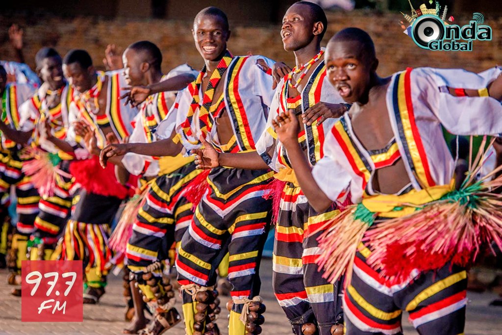OndaGlobalFM's tweet photo. Un destino extraordinario nos espera. Recorreremos con los sonidos, y la magia de la radio los tres países más pequeños de la Región de Los Grandes Lagos Africanos: #Uganda, #Ruanda y #Burundi. 🐘🦍🦒 Domingo 25 de septiembre: 3 PM 🕒 @EmisCulturalRAC
https://t.co/Ciy8ZYJcT4 https://t.co/WfzqXgAUVs
