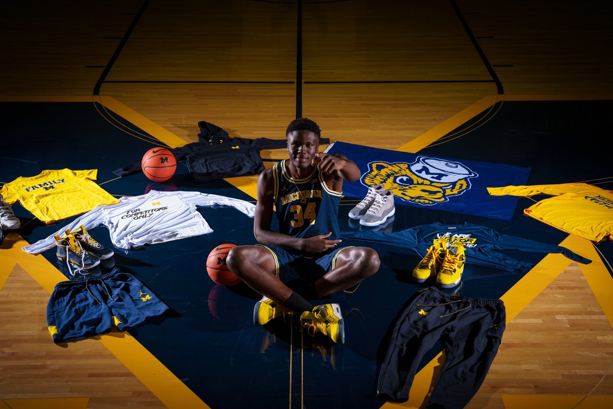 It was an amazing day I spent at the University of Michigan! Great to meet all the coaches and see the incredible campus. Thank you <a href="/umichbball/">Michigan Men's Basketball</a> , <a href="/JuwanHoward/">Juwan Howard</a> and <a href="/PhilMartelli/">Phil Martelli</a> #notcommitted #GoBlue 〽️〽️