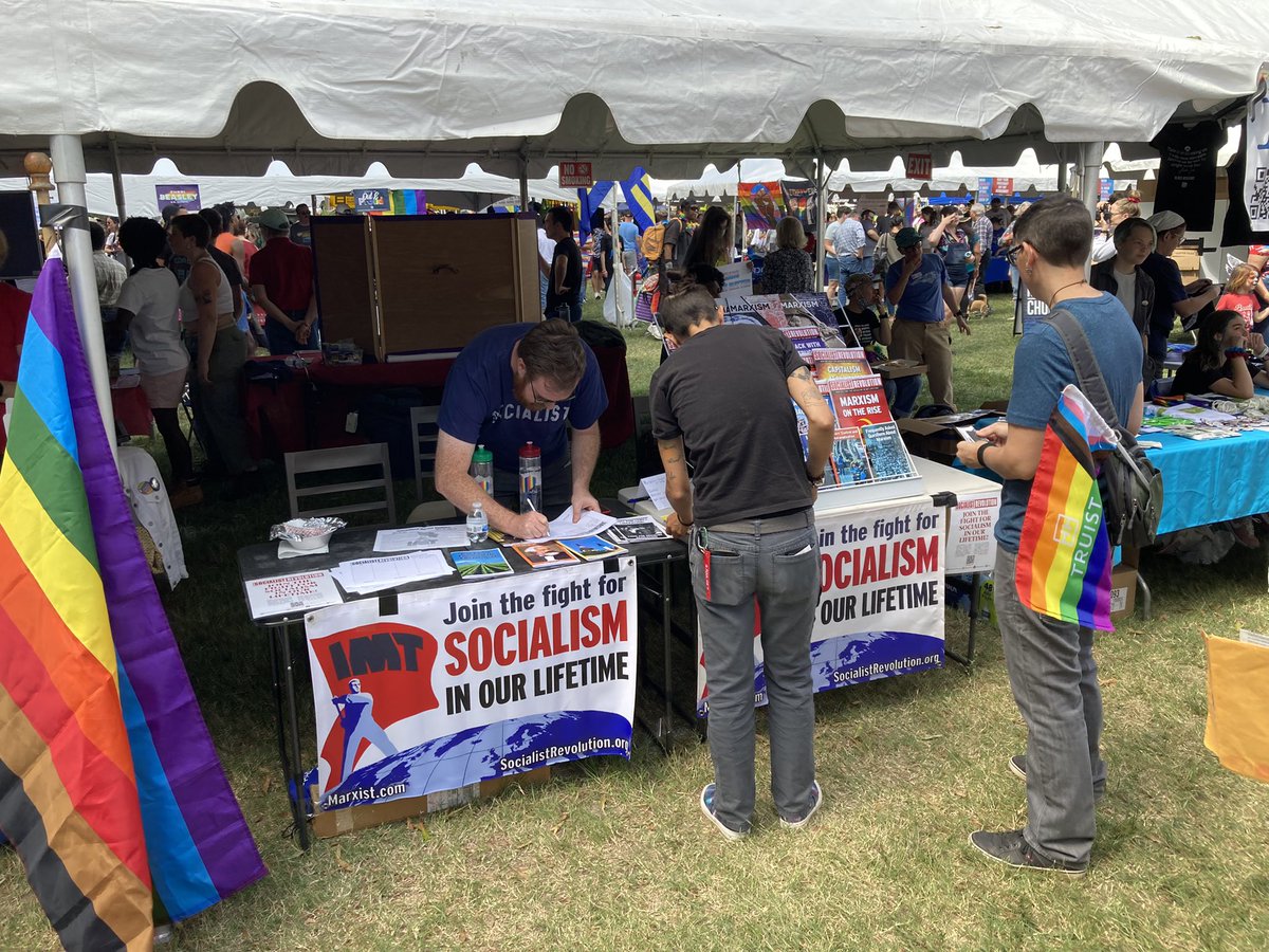 ImtRaleigh's tweet photo. Had a hugely successful tabling session at #durhampride Lots of papers sold, many great discussions about revolutionary Marxism! Many thanks to all who attended and those we had the pleasure of speaking with. https://t.co/hg6Y8HB7FD