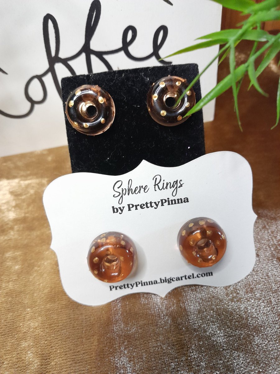 🎉New Sphere Ring Color Alert🎉

🤎Coffee Brown &amp; Gold🤎

Color option has been added to our website, purchase our new Color here
⬇️⬇️⬇️⬇️⬇️⬇️⬇️⬇️⬇️⬇️⬇️⬇️⬇️
PrettyPinna.bigcartel.com/product/sphere…
🪙🪙🪙🪙🪙🪙🪙🪙🪙🪙🪙🪙
