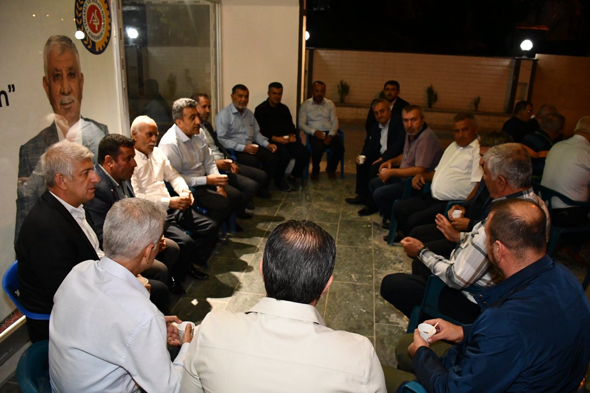 mustafauslu_02's tweet photo. Yeniden Refah Partisi İl Başkanı İsmail Demir ve Kıymetli Yönetim Kurulu Üyelerini Seçim Büromuzda misafir ettik. Nazik ziyaretleri nedeniyle kendilerine teşekkür ediyorum.
@TOBBiletisim @RHisarciklioglu @metingunay02 @bulentolcer_ @nusretharas https://t.co/iY5euaHazi
