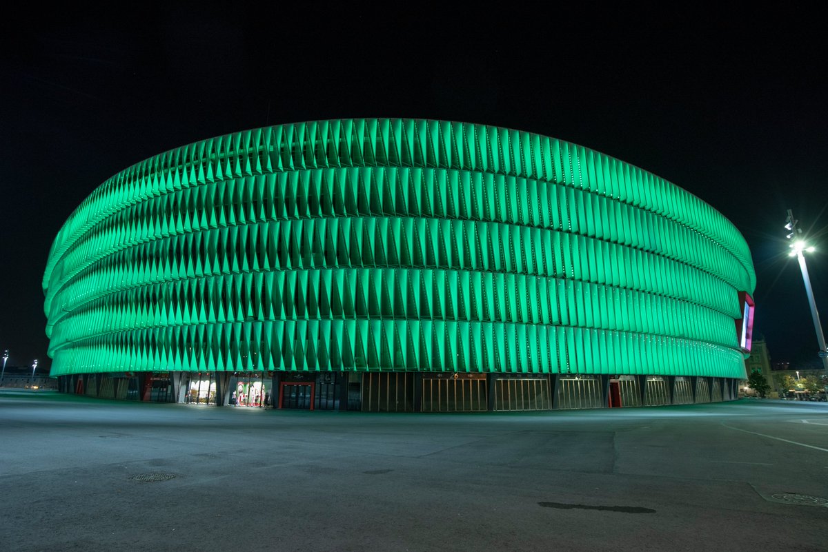 AEPMI's tweet photo. San Mamés anoche de verde por las enfermedades mitocondriales #lightupformito #wordmitoweek #wordmitodiseasesweek #wordmitochondrialdiseasesweek https://t.co/pGdGcXsVUl