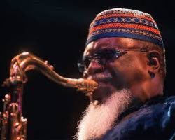 Bronxstar2's tweet photo. Pharoah Sanders (born Farrell Sanders; Oct. 13, 1940 – Sept. 24, 2022) African American jazz saxophonist-of John Coltrane's groups of the mid-1960s, Sanders was known 4 his overblowing, harmonic, &amp; multiphonic techniques on the saxophone, as well as his use of "sheets of sound”👇🏽 https://t.co/z667zzeXq5