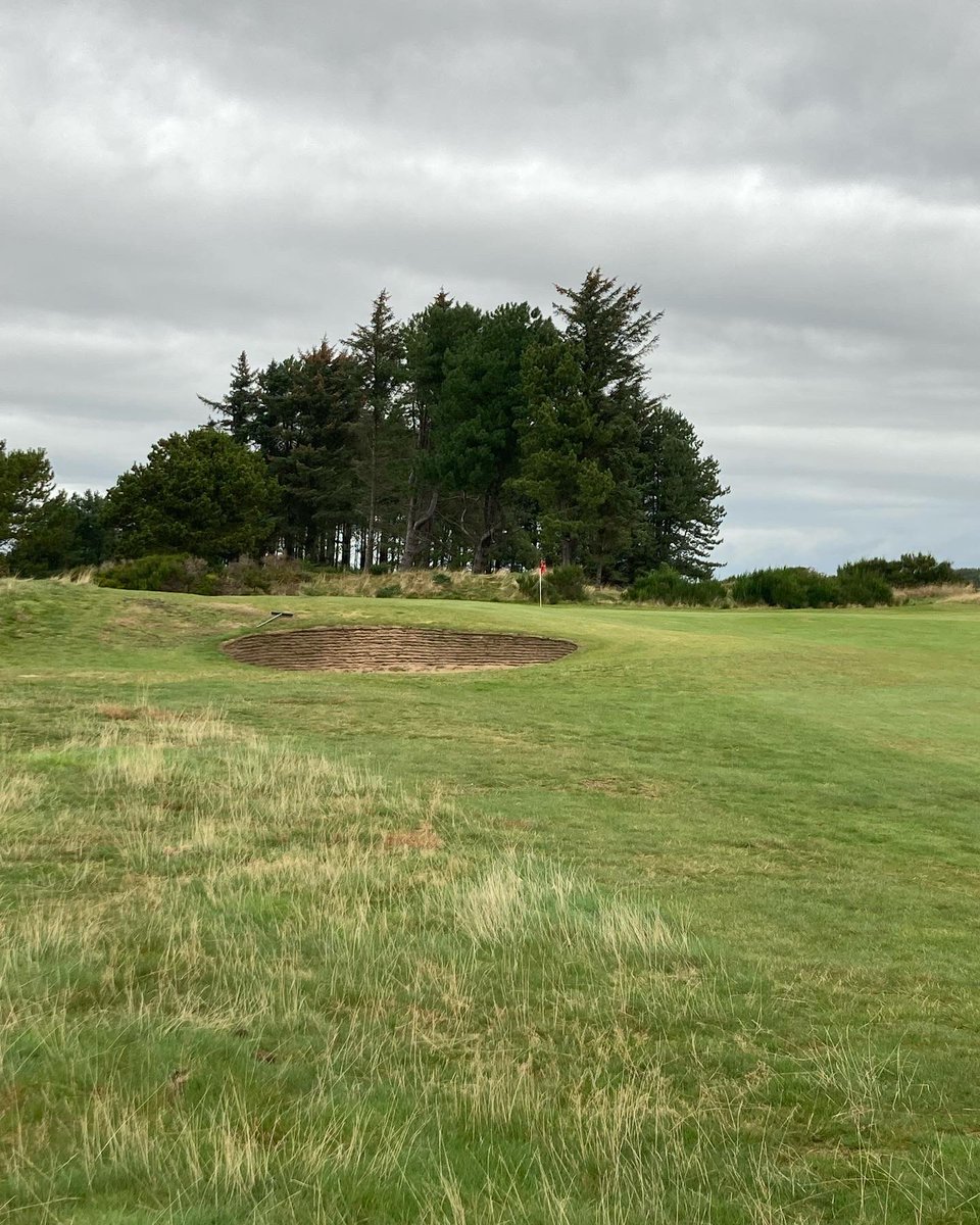Barassie_KBGC's tweet photo. That’s a wrap for our annual Member &amp; Guest Day. 

Thank you to everyone who played in some testing conditions and congratulations to all prize winners. 

Thank you to David from @LochLomondMalts for welcoming everyone on the 1st tee with a nice sample of Gin or Whisky. https://t.co/bopRgKQwg8