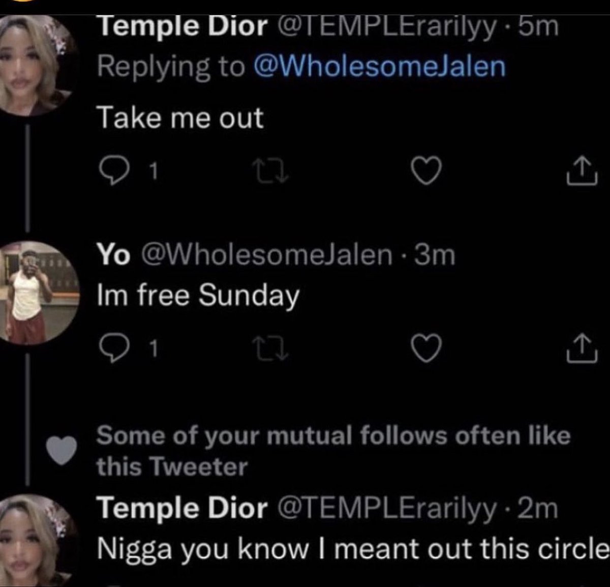 OvOBrezzzy's tweet image. LMAOO this the funniest shit I seen😭😭