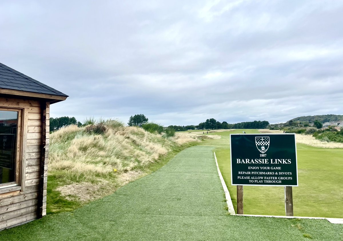 RoccoGowf's tweet photo. A great Members &amp; Guests day at @Barassie_KBGC in great condition with a full card today. Some challenging pins and weather but great company. Well done to the good shooting at the top of the leaderboard. Thx to @LochLomondMalts for the wee nip at the 1st. 🥃⛳️ https://t.co/c4WWyNCIcA
