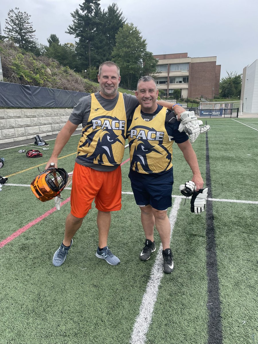 PaceUSetters's tweet image. Today we welcomed back our @PaceLacrosse alumni in honor of the #Dawgfather Coach Mulholland. Special sticks and shirts were made in his honor.
