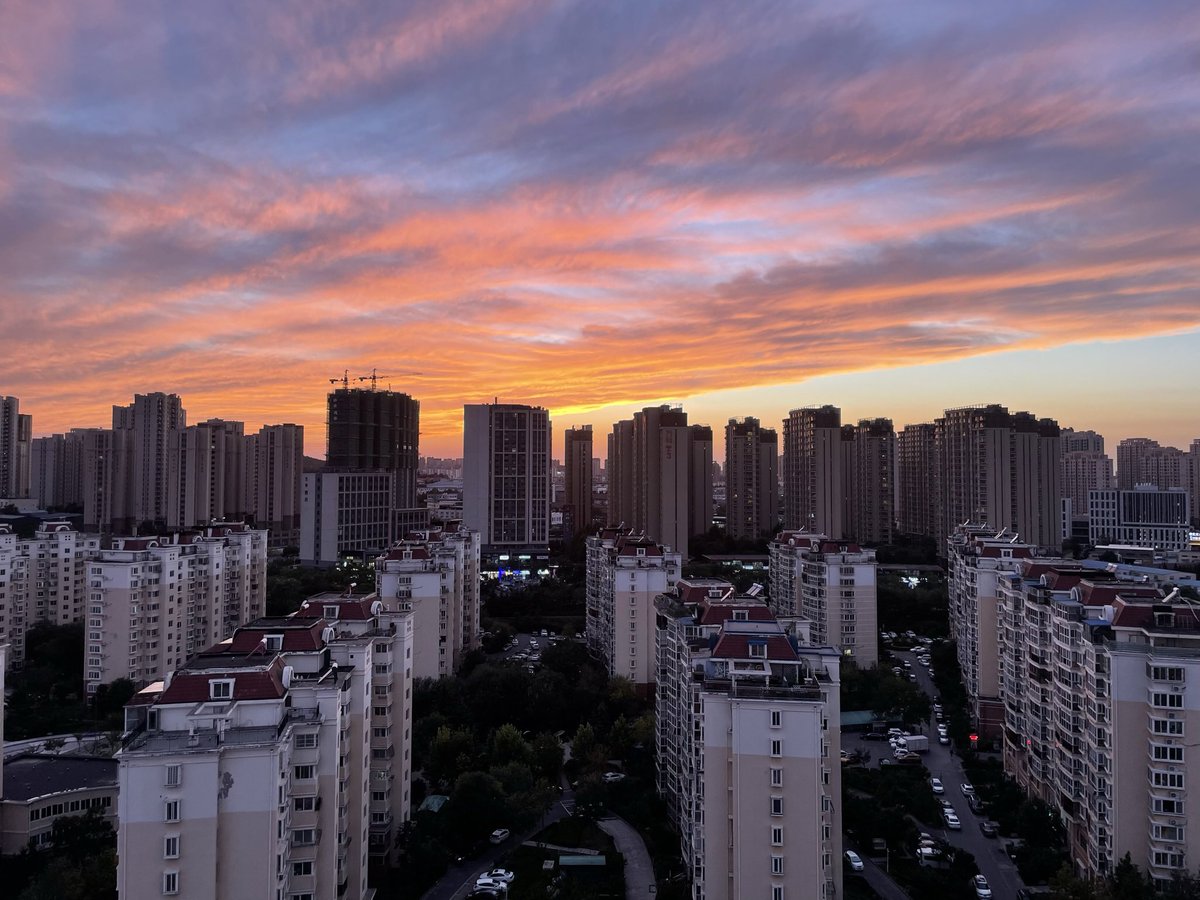cloupeperZ's tweet photo. 沉默在10.19吧 https://t.co/8MubbJenNZ