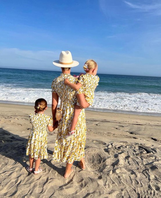 ❤️❤️❤️ #InternationalDaughtersDay https://t.co/SL0wc6IFVL<a href="/tag/internationaldaughtersday"class="tags">#InternationalDaughtersDay</a>