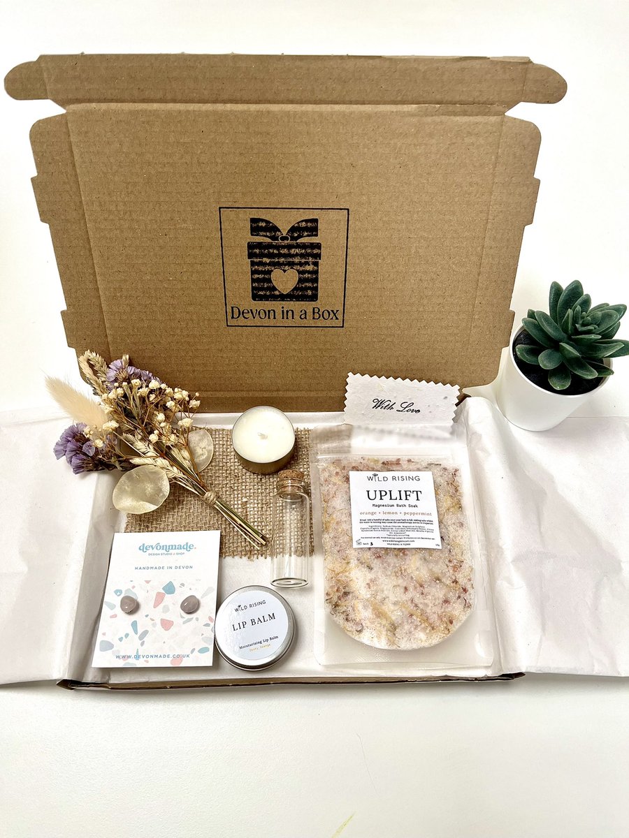 This is a sneaky peak of one of our gift boxes.  ‘Treat and Relax box’
£25.99. 
Orange, Lemon and Peppermint bath salts.
Zesty Orange lip balm 
Dried flowers, small vase and scented tea light.
Crystal earrings.
All supporting local. 
Will be on website soon. Message for orders.