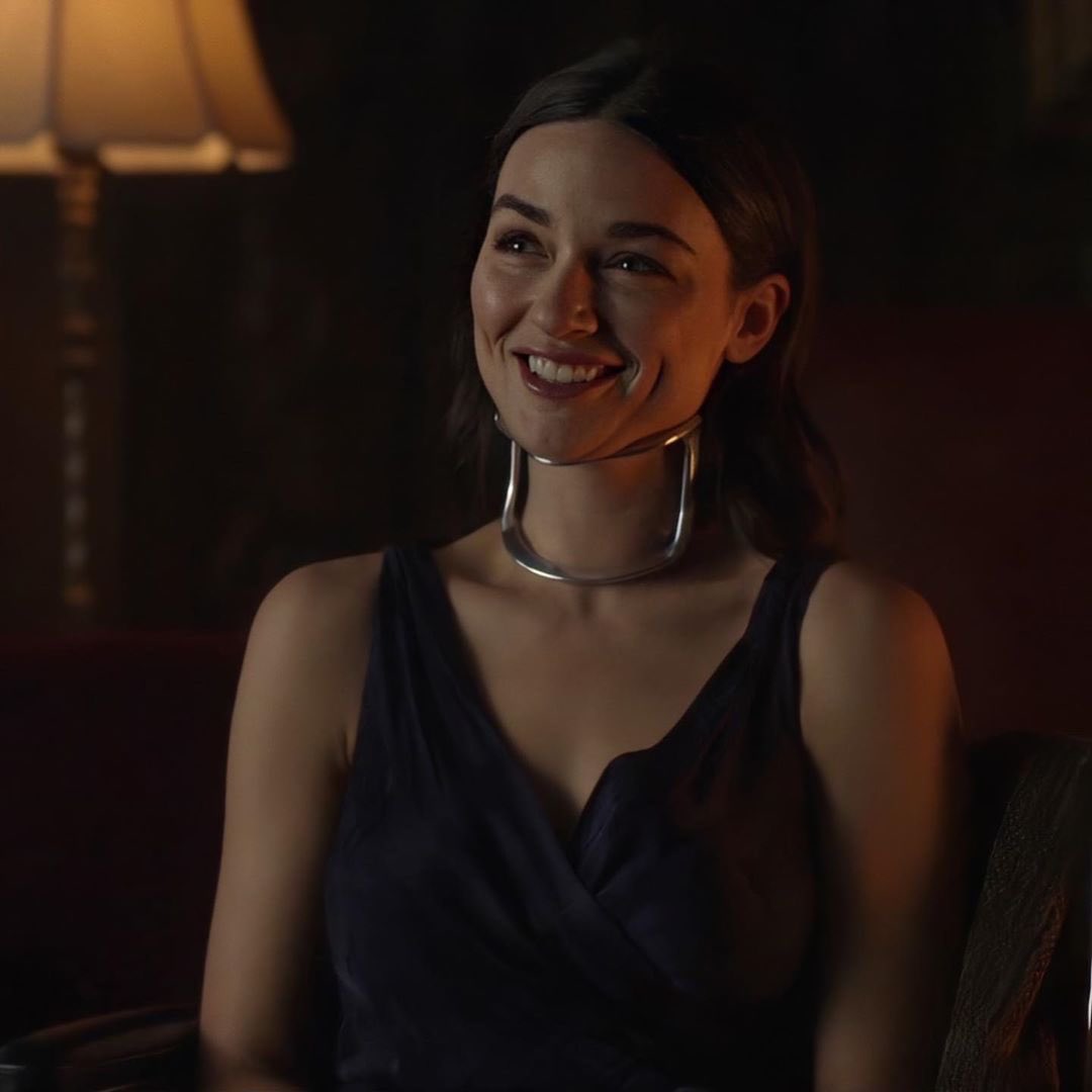 Crystal Reed Готэм