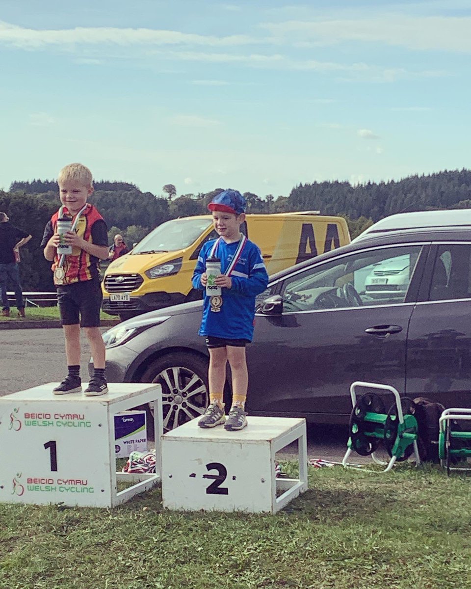 CerysBritton's tweet photo. Teds first cyclocross race today, and came away with a 2nd! 🥈 https://t.co/CGFYiq6asH