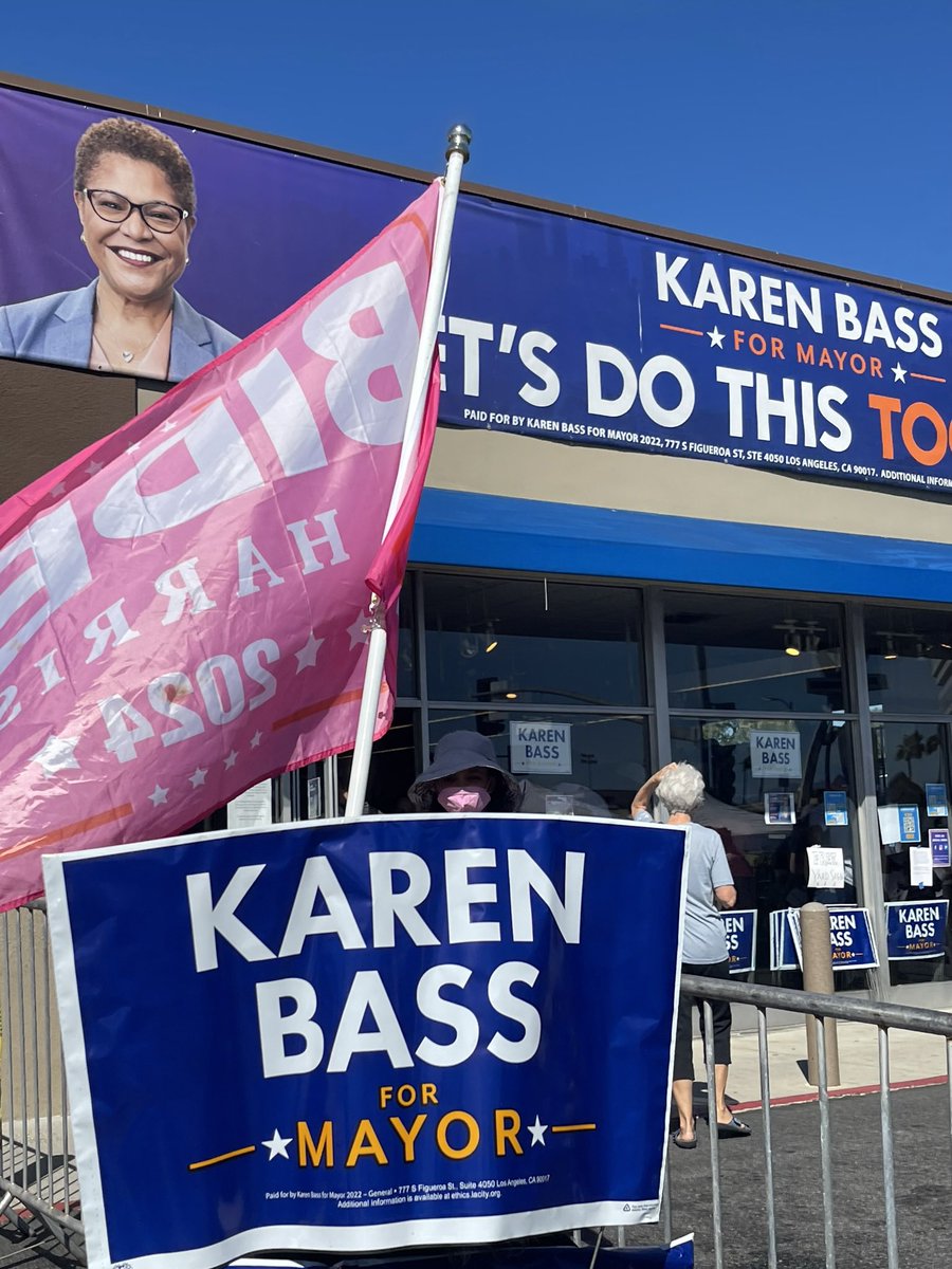 goRubenRuben's tweet photo. #Oralé Caruso spends $100M in LA Mayors Race, each Resident could have received $25.00 and you still can’t buy Lunch at LA Grove! #DinoRick @KarenBassLA #RickCant #LAMayorsRace #LAMayors #karenbassla #Democrats @CA_Dem @B52Malmet @Nials5 @Foxmental_X @jbrame23 @BonnieRawson4 #LA https://t.co/g7B7PqOgZa