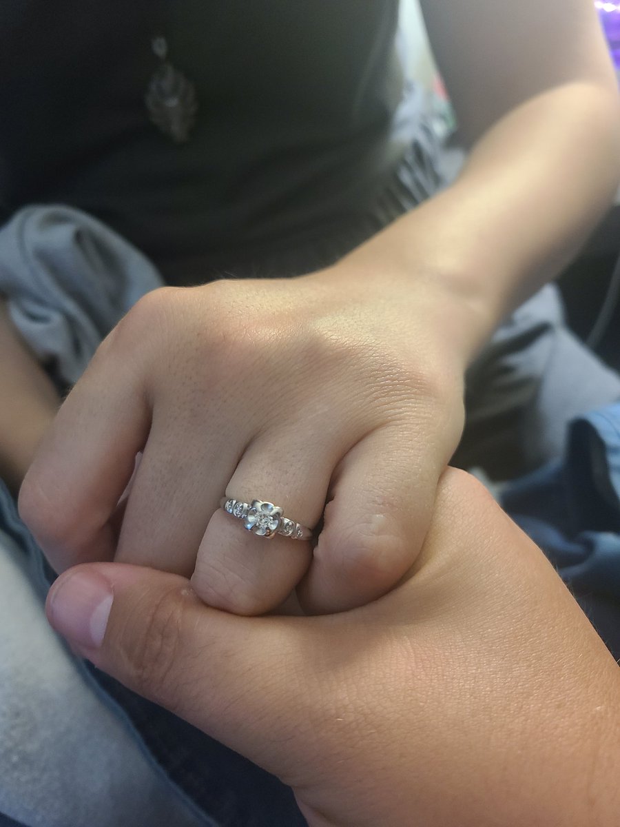 NerdyNotionZ's tweet image. So....  She said yes. 

#imengaged #shesaidyes @DR_Conners_SCP #SCPFoundation